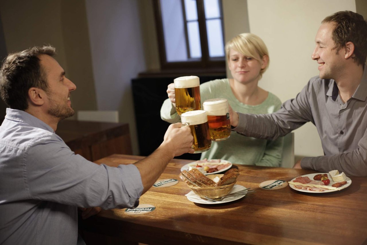 2 Beer tasting Prague